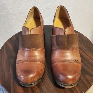 Women's Naturalizer Slip On ‎ - Size 8
